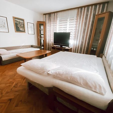 Apartman Carsija SJJ Exterior foto